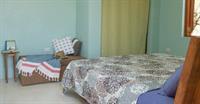 Sea Dragon Three Bedroom Cottage Treasure Beach Exteriör bild